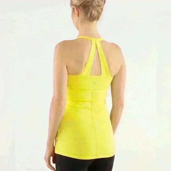 Lululemon Scoop Me Up Tank
Tonka Stripe Split Pea/Heathered Split Pea/Split Pea - Picture 3 of 15